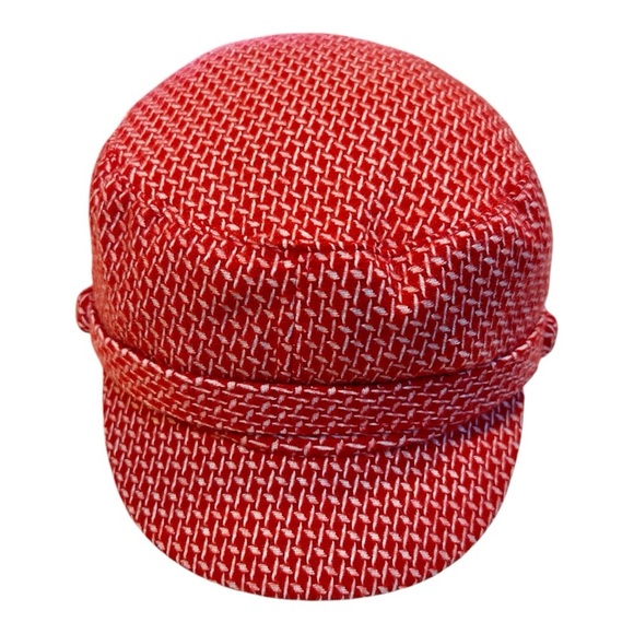 D&Y Red and White Patterned Cap - Picture 4 of 7